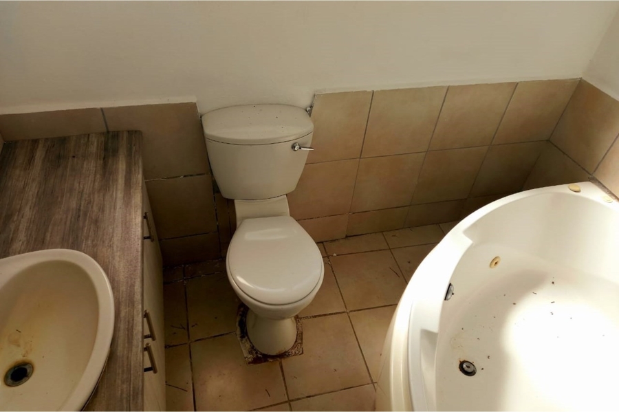 3 Bedroom Property for Sale in Albertinia Western Cape